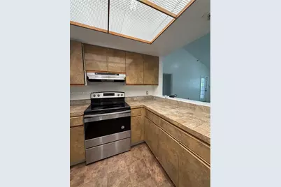 201 NW 7th St #408, Miami, FL 33136 - Photo 2