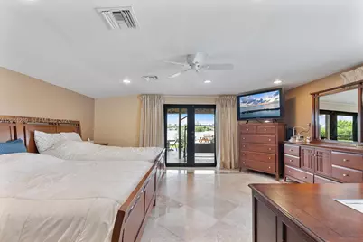 2531 NE 195th St, Miami, FL 33180 - Photo 26