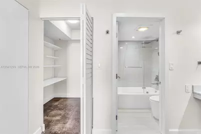 20515 E Country Club Dr #1245, Aventura, FL 33180 - Photo 26