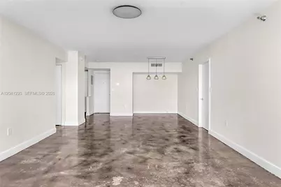 20515 E Country Club Dr #1245, Aventura, FL 33180 - Photo 16