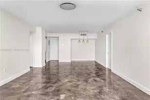 20515 E Country Club Dr, Aventura, FL 33180 - Photo 16