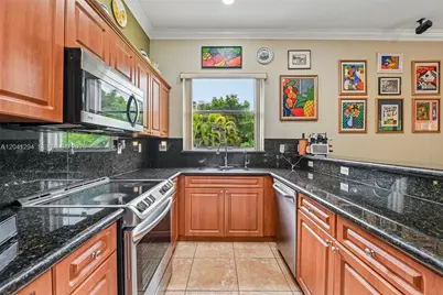 21401 SW 187th Ave, Miami, FL 33187 - Photo 18
