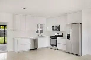 10340 SW 157th St, Miami, FL 33157 - Photo 6