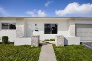 10340 SW 157th St, Miami, FL 33157 - Photo 2