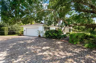 8480 SW 66th St, Miami, FL 33143 - Photo 2