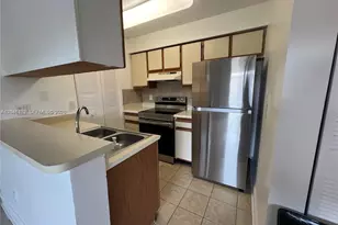 1227 SW 46th Ave, Pompano Beach, FL 33069 - Photo 4