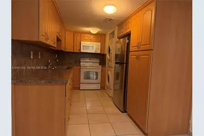10090 NW 80th Ct #1241, Hialeah Gardens, FL 33016 - Photo 6