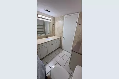 1770 NE 191st St #114-1, Miami, FL 33179 - Photo 10