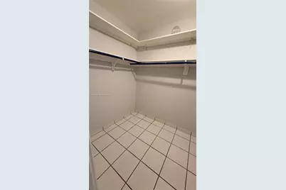 1770 NE 191st St #114-1, Miami, FL 33179 - Photo 8