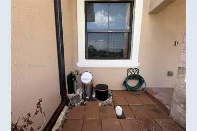 3482 W 114th Ter, Hialeah, FL 33018 - Photo 22
