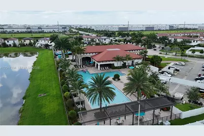 3482 W 114th Ter, Hialeah, FL 33018 - Photo 30