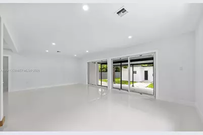 2940 SW 12th St, Miami, FL 33135 - Photo 20