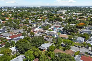 2750 NW 4th St, Miami, FL 33125 - Photo 36