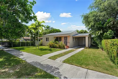2750 NW 4th St, Miami, FL 33125 - Photo 6