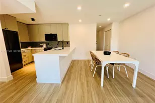 1900 Meridian Ave, Miami Beach, FL 33139 - Photo 6