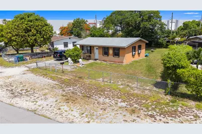 555 Harem Ave, Opa-Locka, FL 33054 - Photo 4