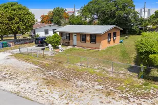 555 Harem Ave, Opa-Locka, FL 33054 - Photo 4