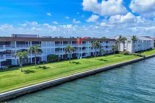 111 Shore Ct, North Palm Beach, FL 33408 - Photo 36