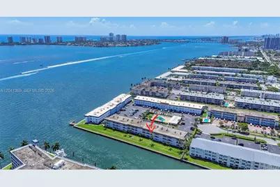 111 Shore Ct #205, North Palm Beach, FL 33408 - Photo 38