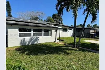 6453 Meade St, Hollywood, FL 33024 - Photo 2