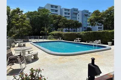 9159 SW 77th Ave #211, Miami, FL 33156 - Photo 8