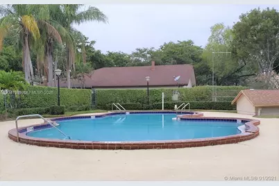 40 Wimbledon Lake Dr #216, Plantation, FL 33324 - Photo 20