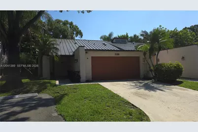 3412 Spring Bluff Pl #43, Lauderhill, FL 33319 - Photo 1