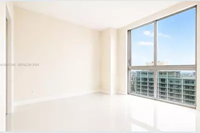 475 Brickell Ave #4715, Miami, FL 33131 - Photo 14