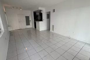 641 Espanola Way, Miami Beach, FL 33139 - Photo 10