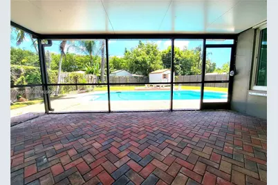 5721 Jefferson St, Hollywood, FL 33023 - Photo 32