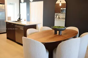 8201 NW 41st St, Doral, FL 33166 - Photo 16