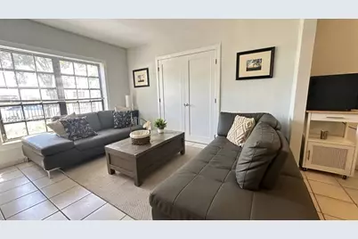 2475 SW 24th Ter, Miami, FL 33145 - Photo 8