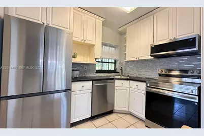 2475 SW 24th Ter, Miami, FL 33145 - Photo 20