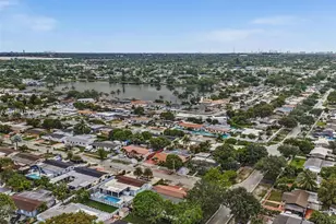 19100 NW 51st Ave, Unincorporated Dade County, FL 33055 - Photo 42