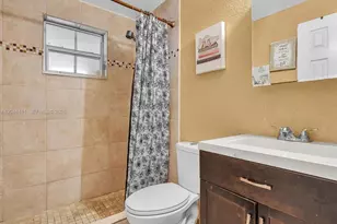 19100 NW 51st Ave, Unincorporated Dade County, FL 33055 - Photo 24