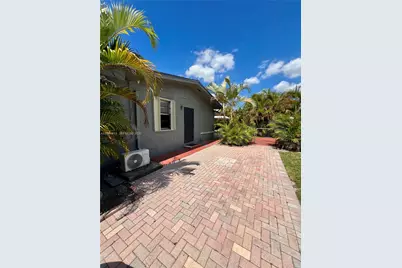 5410 W 7th Ave #1, Hialeah, FL 33012 - Photo 2