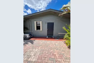 5410 W 7th Ave #1, Hialeah, FL 33012 - Photo 1
