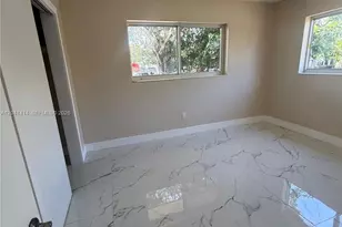 2600 NW 112th St, Miami, FL 33167 - Photo 8