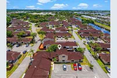 6233 NW 170th Ter, Miami, FL 33015 - Photo 38