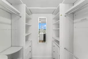 50 Biscayne Blvd, Miami, FL 33132 - Photo 12
