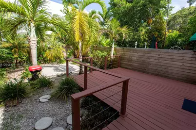 2919 Virginia St, Miami, FL 33133 - Photo 12