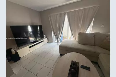 246 Riviera Cir #246, Weston, FL 33326 - Photo 2