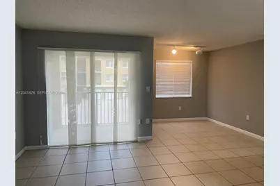 761 N Pine Island Rd #203, Plantation, FL 33324 - Photo 10