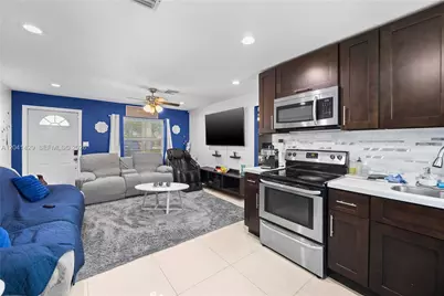 1610 S 22nd Ave, Hollywood, FL 33020 - Photo 8