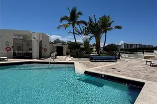 19500 Turnberry Way, Aventura, FL 33180 - Photo 34