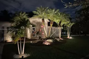 241 Fairmont Way, Weston, FL 33326 - Photo 76