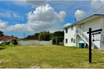 1512 NW 60th St, Miami, FL 33142 - Photo 2