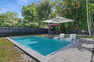 101 NE 110th St, Miami Shores, FL 33161 - Photo 4
