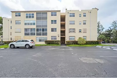 2871 Somerset Dr #102, Lauderdale Lakes, FL 33311 - Photo 1