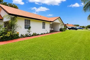 18740 SW 294th Terrace, Homestead, FL 33030 - Photo 4